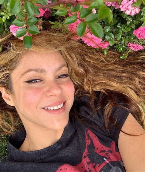 instagram shakira|shakira instagram official.